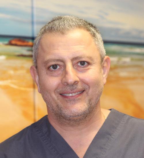Dr Hani Naoum